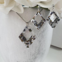 Load image into Gallery viewer, Handmade real flower resin diamond shape drop necklace and earring jewelry set made with lavender petals and silver flakes. - Flower Jewelry, Bridal Sets, Jewelry Sets