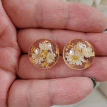 Load image into Gallery viewer, Handmade tiny real flower stud earrings preserved in resin. - white and gold - Flower Post Earrings, Resin Earrings, Round Earrings