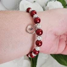 Load image into Gallery viewer, Handmade pearl and pave crystal rhinestone bracelet with resin circular charm - bordeaux red or custom color - Personalized Pearl Bracelet - Letter Bracelet
