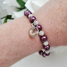 Load image into Gallery viewer, Handmade pearl and pave crystal rhinestone bracelet with resin circular charm - burgundy red or custom color - Personalized Pearl Bracelet - Letter Bracelet