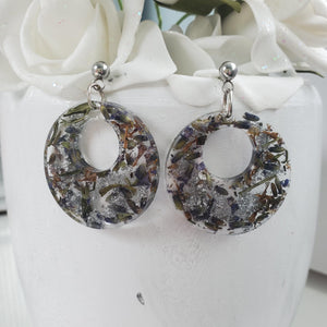 Handmade real flower resin round stud drop earrings made with lavender and silver leaf - Flower Earrings, Resin Flower Jewelry, Bridal Gifts