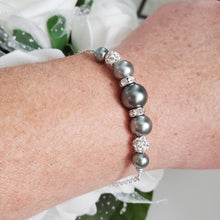 Load image into Gallery viewer, Handmade pearl and crystal bar bracelet, dark grey or custom color - Pearl Bracelet - Dainty Bracelets - Bracelets