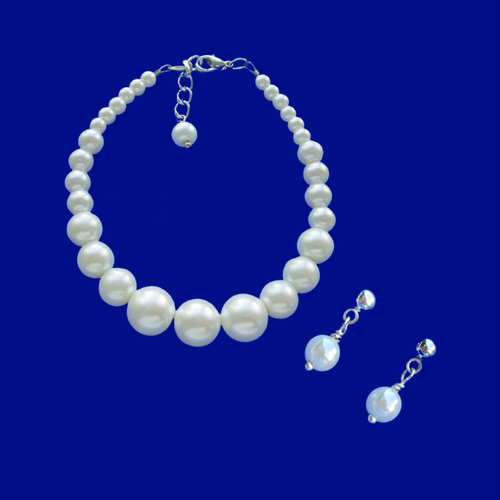 Stud Earrings Set - Bracelet Sets - Pearl Set, handmade pearl bracelet accompanied by a pair of stud earrings