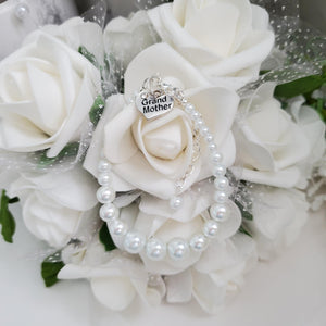 Handmade pearl charm bracelet, white or custom color - Grand Mother Gift - Birthday Ideas For Grandmother - grand mother