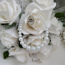 Load image into Gallery viewer, Handmade sister of the groom pearl charm bracelet, white or custom color - Sister of the Groom Bracelet - Bridal Bracelets