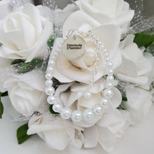 Load image into Gallery viewer, Handmade flower girl charm bracelet, white or custom color - Flower Girl Gift - Flower Girl Proposal Gift
