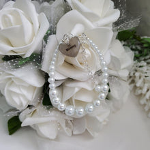 Load image into Gallery viewer, Handmade mum pearl charm bracelet - white or custom color - Mum Pearl Bracelet - Mum Bracelet - Mum Gifts