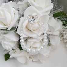 Load image into Gallery viewer, Handmade gran pearl charm bracelet - white or custom color - Nana Pearl Bracelet - Nana Charm Bracelet - Nana Gift