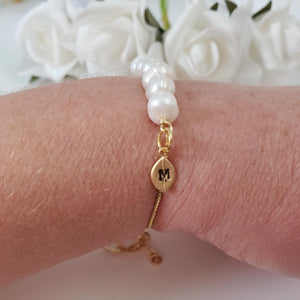 handmade 18k fresh water pearl monogram leaf bracelet in gold