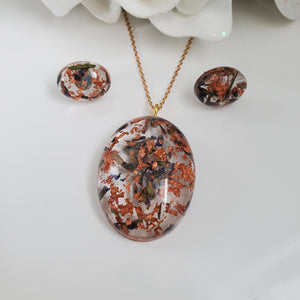 Flower Jewelry, Jewelry Sets, Necklace And Earring Set - Handmade resin oval necklace and earring jewelry set - lavender petals and rose gold flakes