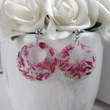 Load image into Gallery viewer, Handmade real flower resin round stud drop earrings made with red clover flowers and silver flakes - Flower Earrings, Resin Flower Jewelry, Bridal Gifts