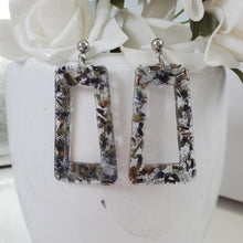 Load image into Gallery viewer, handmade real flower rectangular drop stud earrings made with lavender petals and silver flakes. - Flower Earrings, Rectangular Earrings, Bridesmaid Gifts