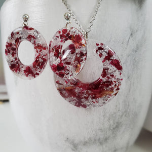 Handmade real flower circular pendant necklace accompanied by a pair of oval stud drop earrings made with rose petals and silver flakes preserved in resin.  - Flower Jewelry, Red Jewelry, Jewelry Sets