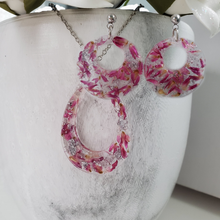 Load image into Gallery viewer, Handmade real flower teardrop pendant accompanied by a pair of circular stud earrings made with red clover flowers and silver leaf preserved in resin. - Flower Jewelry, Jewelry Set, Bridal Sets