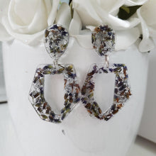 Load image into Gallery viewer, A handmade real flower long odd shape stud earrings made with lavender and silver leaf preserved in resin.- Floral Earrings, Dangle Earrings, Bridesmaid Earrings