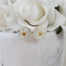 Load image into Gallery viewer, Handmade tiny real flower stud earrings preserved in resin. - white and silver - Floral Stud Earrings, Resin Earrings, Round Earrings