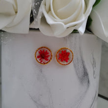 Load image into Gallery viewer, Handmade stud earrings with tiny flowers preserved in clear resin. custom color - Tiny Flower Earrings - Flower Earrings - Earrings