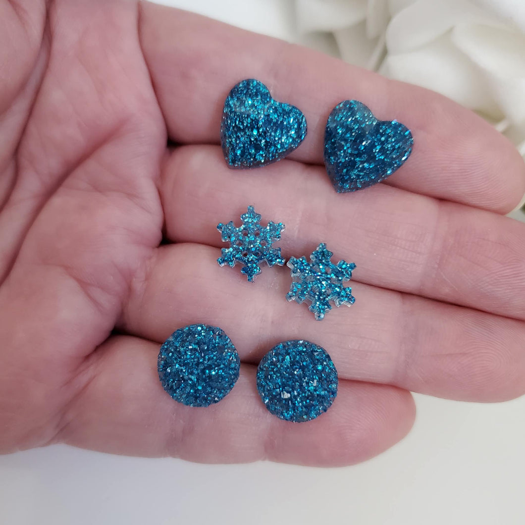 Handmade small glitter stud earrings - circular, snowflake and heart - blue or custom color - Minimal Earrings, Stud Earrings, Earrings