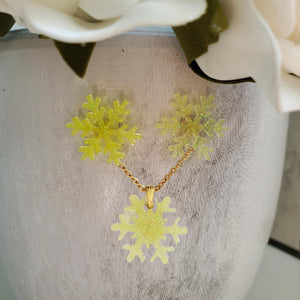 Handmade snowflake glitter drop necklace accompanied by a pair of stud earrings - yellow or custom color - Snowflake Glitter Jewelry - Winter Jewelry - Jewelry Sets