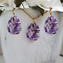 Load image into Gallery viewer, Handmade real flower teardrop pendant accompanied by a matching pair of drop earrings made with purple statice preserved in resin. - Teardrop Jewelry, Flower Jewelry, Jewelry Sets